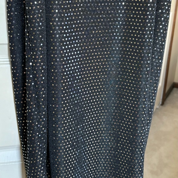 NWT never worn boohoo black with silver metallic  sequin cocktail dress size 14 - Picture 5 of 8